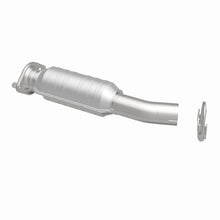 Load image into Gallery viewer, MagnaFlow Direct Fit Catalytic Converter 04 Toyota Sienna 3.3L