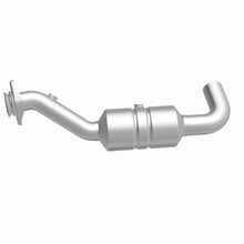 Load image into Gallery viewer, MagnaFlow Direct Fit Catalytic Converter 2017 F-150 3.5 OEM Underbody