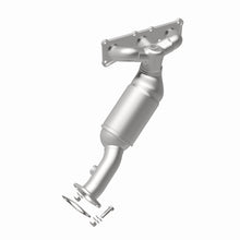 Load image into Gallery viewer, MagnaFlow California DF Catalytic Conv 07-13 BMW 328i L6 3.0LGAS 3.75in Inlet 4in Outlet 2in Dia