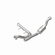 Load image into Gallery viewer, MagnaFlow Direct Fit Catalytic Converter 2017 F-150 3.5 OEM Underbody