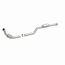 Load image into Gallery viewer, MagnaFlow Direct Fit Catalytic Converter 99-00 Mercedes SL500 5.0L