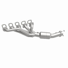 Load image into Gallery viewer, MagnaFlow Direct Fit Catalytic Converter 06-08 BMW M5/M6 5.0L PS Man
