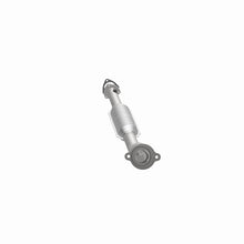 Load image into Gallery viewer, MagnaFlow Direct Fit Catalytic Converter 97-03 Chevy Malibu 3.1L