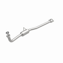 Load image into Gallery viewer, MagnaFlow Direct Fit Catalytic Converter 89-94 GEO Merto 1.0L 49S