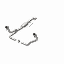 Load image into Gallery viewer, MagnaFlow Direct Fit Catalytic Converter 00-03 Dodge Dakota 4.7L 4WD
