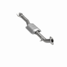 Load image into Gallery viewer, MagnaFlow Direct Fit Catalytic Converter 98-00 Toyota RAV4 2.0L