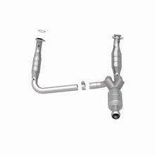 Load image into Gallery viewer, MagnaFlow Direct Fit Catalytic Converter 10-13 GMC Sierra 1500 V6 4.3L