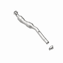 Load image into Gallery viewer, MagnaFlow Direct Fit Catalytic Converter 03-05 R Rover HSE4.4 D/S OE