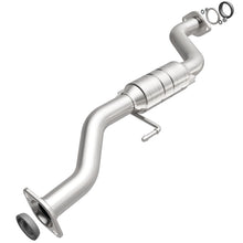 Load image into Gallery viewer, MagnaFlow Direct Fit Catalytic Converter 06-08 Suzuki Grand Vitara 2.7L
