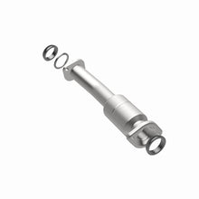 Load image into Gallery viewer, MagnaFlow Direct Fit Catalytic Converter 11-15 Sienna 3.5 Underbody