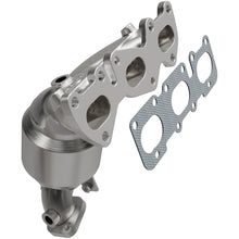 Load image into Gallery viewer, MagnaFlow Direct Fit Catalytic Converter 13-14 Santa Fe 3.3L Manifold