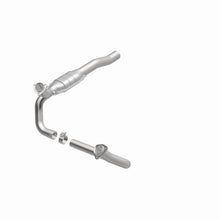 Load image into Gallery viewer, MagnaFlow Direct Fit Catalytic Converter 94-95 Chevy Astro 4.3L 49S