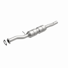 Load image into Gallery viewer, MagnaFlow Direct Fit Catalytic Converter Ford Excursion 00-02 5.4L