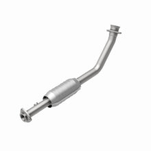 Load image into Gallery viewer, MagnaFlow Direct Fit Catalytic Converter Beretta-Corsica 96 3.1L