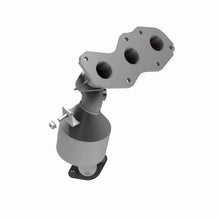Load image into Gallery viewer, MagnaFlow Direct Fit Catalytic Converter 08-09 Toyota Highlander 3.5L
