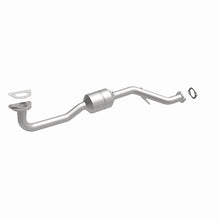 Load image into Gallery viewer, MagnaFlow Direct Fit Catalytic Converter 04-05 Subaru Legacy / Outback 2.5L