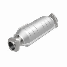 Load image into Gallery viewer, MagnaFlow Direct Fit Catalytic Converter 98 Elantra 1.8L Rear Conv 9
