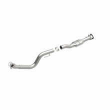 Load image into Gallery viewer, MagnaFlow Direct Fit Catalytic Converter 03-07 GM 2500/3500 P/S OEM