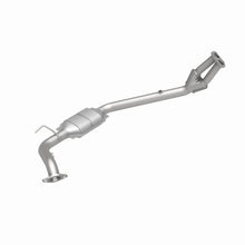 Load image into Gallery viewer, MagnaFlow Direct Fit Catalytic Converter ISUZU RODEO 2.2L OEM