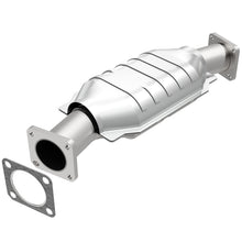 Load image into Gallery viewer, MagnaFlow Direct Fit Catalytic Converter GM 75 79
