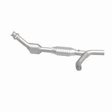 Load image into Gallery viewer, MagnaFlow Direct Fit Catalytic Converter 00-03 Ford Van 4.2L OEM