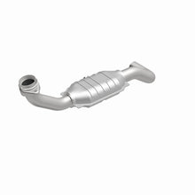 Load image into Gallery viewer, MagnaFlow Direct Fit Catalytic Converter 03-05 Ford Expedition/05-06 Lincoln Navigator 5.4L D/S