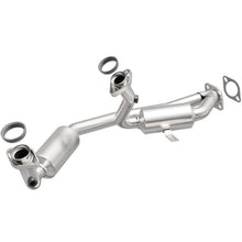 Load image into Gallery viewer, MagnaFlow Direct Fit Catalytic Converter 94-95 Ford Taurus/Sable 3.0