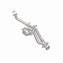 Load image into Gallery viewer, MagnaFlow Direct Fit Catalytic Converter California Grade 00-04 Toyota Avalon 3.0L
