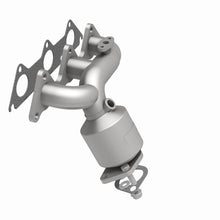 Load image into Gallery viewer, MagnaFlow Direct Fit Catalytic Converter 95-00 Sebring 2.5L Rear Manifold