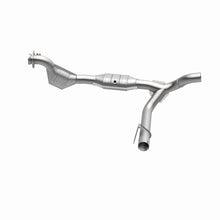 Load image into Gallery viewer, MagnaFlow Direct Fit Catalytic Converter 01 Ford Trucks 4.6L