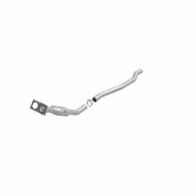 Load image into Gallery viewer, MagnaFlow Direct Fit Catalytic Converter 01 Dodge Caravan/Grand Car