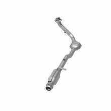 Load image into Gallery viewer, MagnaFlow Direct Fit Catalytic Converter 99-01 Ford Explorer 5.0L