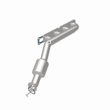 Load image into Gallery viewer, MagnaFlow Direct Fit Catalytic Converter 07 Titan 5.6L P/S manif OEM
