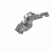 Load image into Gallery viewer, MagnaFlow Direct Fit Catalytic Converter 00-04 Dodge Neon 2L Manifold