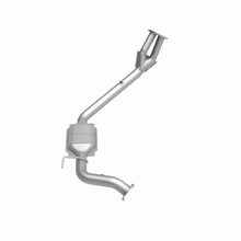Load image into Gallery viewer, MagnaFlow Direct Fit Catalytic Converter ISUZU RODEO 2.2L OEM