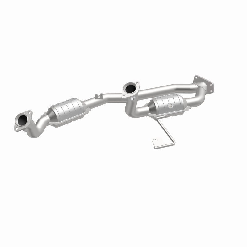MagnaFlow Direct Fit Catalytic Converter 01-03 Windstar 3.8 OEM