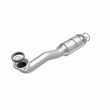 Load image into Gallery viewer, MagnaFlow Direct Fit Catalytic Converter 10-11 Honda CR-V 2.4L