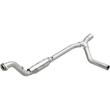 Load image into Gallery viewer, MagnaFlow Direct Fit Catalytic Converter 04-05 Ram1500 5.7L P/S OEM