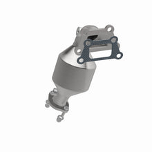 Load image into Gallery viewer, MagnaFlow Direct Fit Catalytic Converter 2012-2014 Equinox 3 3.6 L Underbody