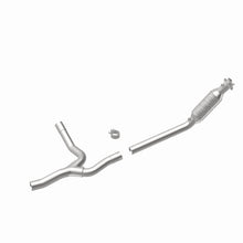 Load image into Gallery viewer, MagnaFlow Direct Fit Catalytic Converter OEM 2005 Dodge Ram 1500 Underbody