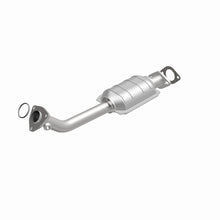 Load image into Gallery viewer, MagnaFlow DF Catalytic Conv 01-03 Infiniti QX4 3.5L P/S Rear / 01-04 Nissan Pathfinder 3.5L P/S Rear