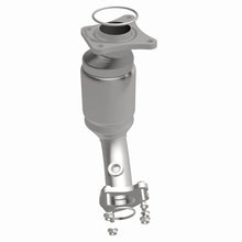 Load image into Gallery viewer, MagnaFlow Direct Fit Catalytic Converter 02-03 Altima 3.5 rr mani OE