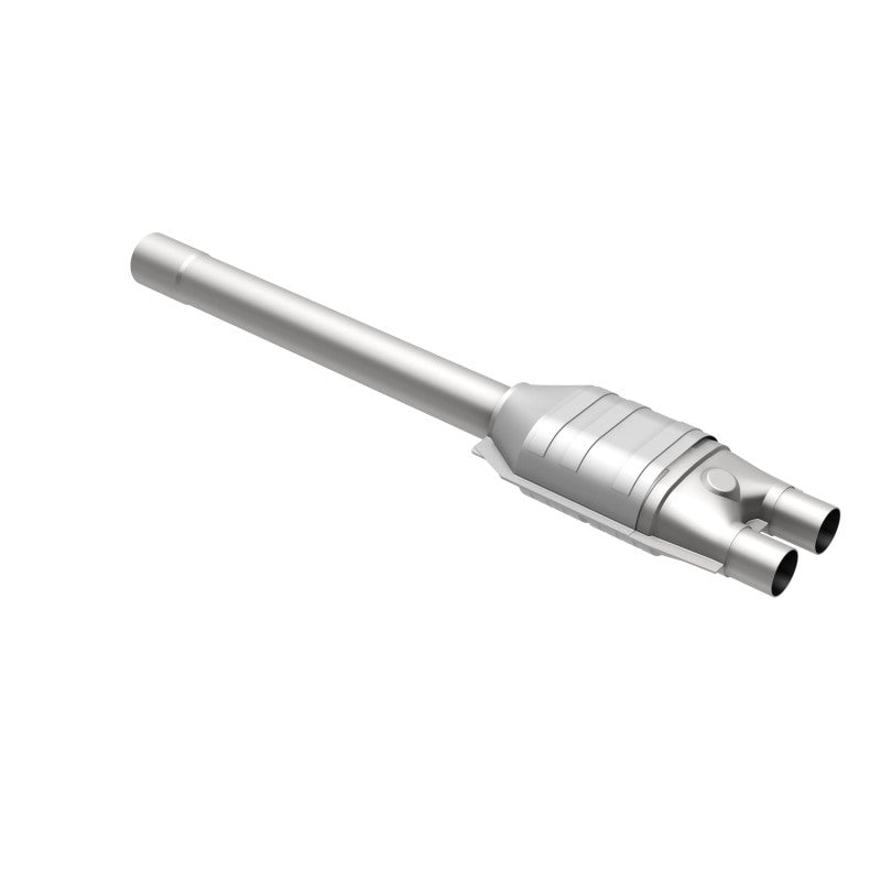 MagnaFlow Direct Fit Catalytic Converter 93-97 Chrysler 3.5L Rear Co