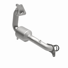 Load image into Gallery viewer, MagnaFlow Direct Fit Catalytic Converter 2015 Juke L4 1.6L OEM
