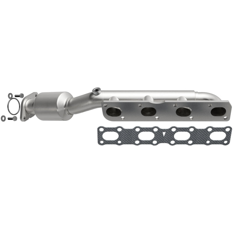 MagnaFlow Direct Fit Catalytic Converter Infiniti/Nissan Trucks 8 5.6L D/S Manifold (49 State)
