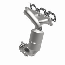 Load image into Gallery viewer, MagnaFlow Direct Fit Catalytic Converter 01-06 Escape 3.0 with oil