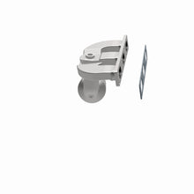 Load image into Gallery viewer, MagnaFlow Direct Fit Catalytic Converter BMW 5 04-05 Rear Mani