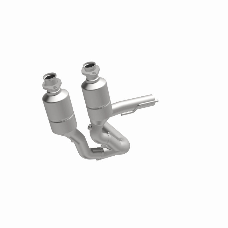 MagnaFlow Direct Fit Catalytic Converter 02-04 Grand Cherokee I6 Front OEM