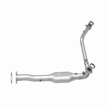 Load image into Gallery viewer, MagnaFlow Direct Fit Catalytic Converter GM 1500/2500/3500 Truck 96-