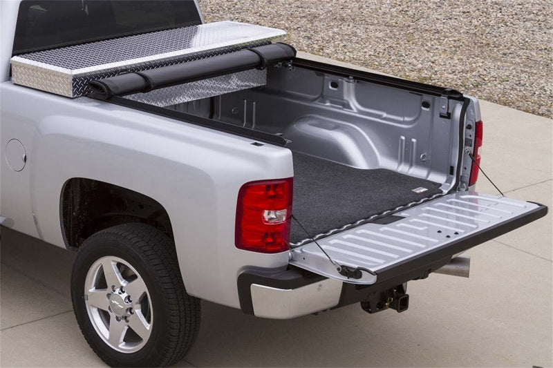 Access Lorado 04-15 Titan King Cab 6ft 7in Bed (Clamps On w/ or w/o Utili-Track) Roll-Up Cover